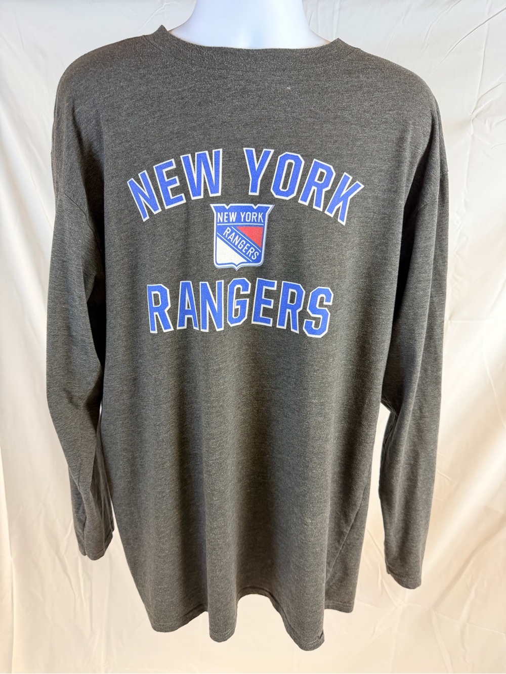 Fanatics New York Rangers Men's Gray Long-Sleeve Crew Sweatshirt